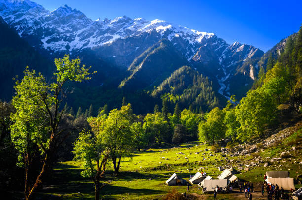 book Amritsar to Kasol taxi